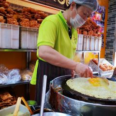 清真·二嫂子煎饼果子(卫津路总店) User Photo
