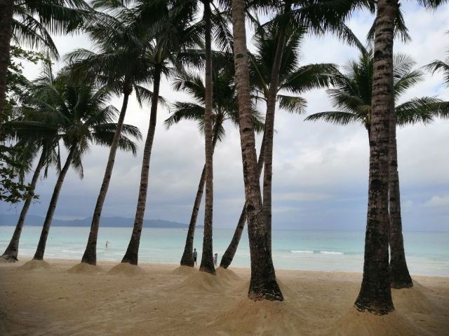 Manoc-Manoc Beach