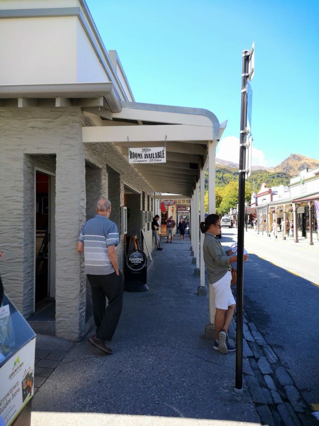 Queenstown Mall