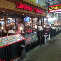 Longhorn Steakhouse & Grill Pattaya User Photo