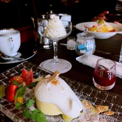 Pierre Precieuse Cakes and Cafe User Photo