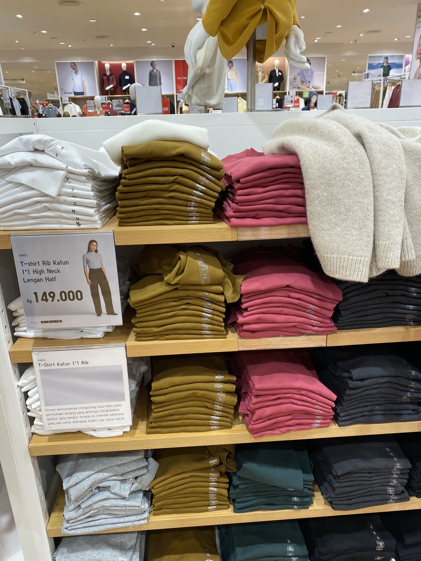 Chia sẻ với hơn 67 uniqlo tunjungan plaza siêu đỉnh trieuson5 #22 Chia sẻ với hơn 67 uniqlo tunjungan plaza siêu đỉnh trieuson5