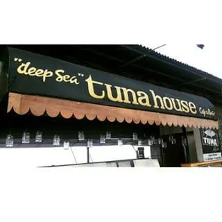 Tuna House