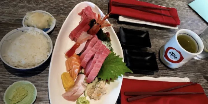 Toros Japanese Fusion Seafood.