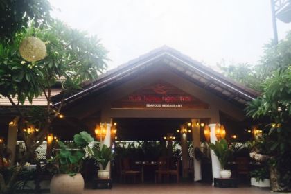 Ngoc Trai Restaurant - Seafood-Vietnamese Cuisine