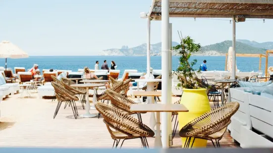 Experimental Beach at Cap D'es Falco