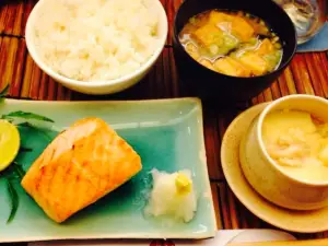 Kaminumaya
