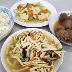 宝月斋素菜馆 User Photo