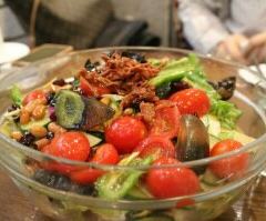 Zhiyin Jiulou User Photo