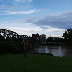 The Riverside Bar & Restaurant User Photo