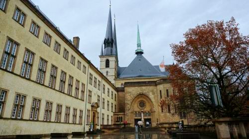 Notre Dame Cathedral (Cathedrale Notre Dame)