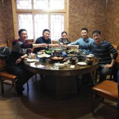 CHANG BAI SHAN XIAO MU WU MI JIU DIAN 여행 사진