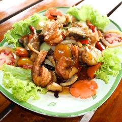 Aree Seafood User Photo