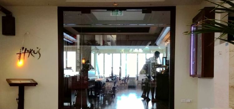 Hoku's