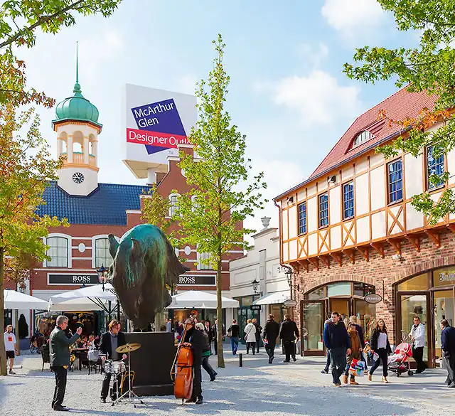 Hotels near Neumünster Designer Outlets