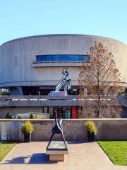 Hirshhorn Museum and Sculpture Garden