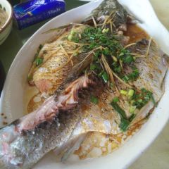 连州地下河风景区食府 User Photo