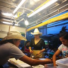 Chang Phueak Pork Leg Rice User Photo