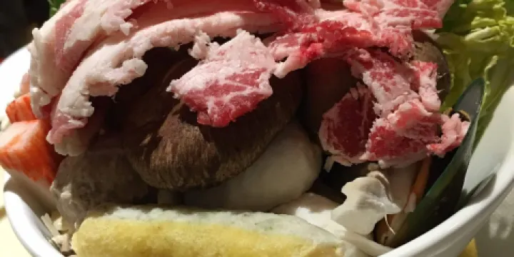 半秋山西餐廳(荊門東方百貨店)