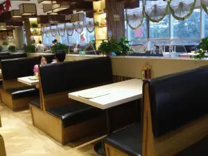 克拉拉(兴平店)