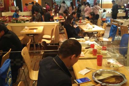 季季红火锅(新百大店)