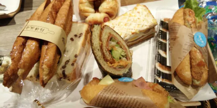 樂伴屋(鳳台店)