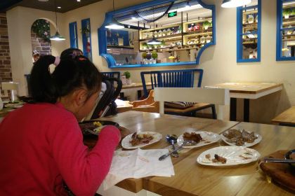 欧诺拉牛排自助餐厅