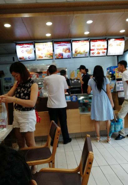 华莱士·全鸡汉堡(大冶中商店)