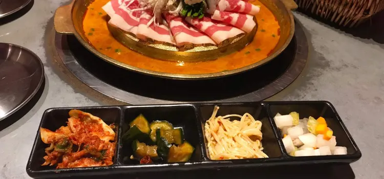 豬哥牛姐水煎肉(凱德店)