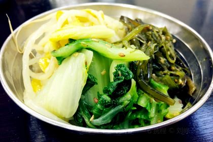 Moon Bae-dong Yook-kal