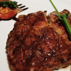 Beefeater Steak House and Pub 여행 사진