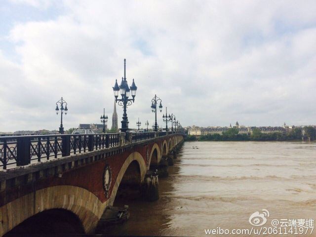 皮埃爾橋