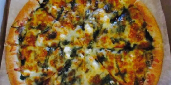 D W Pizzeria Family Restaurant