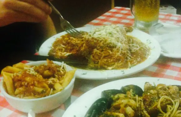 Lorenzo's Italian Restaurant and Pizzeria