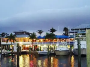 Pirate's Loft Restaurant