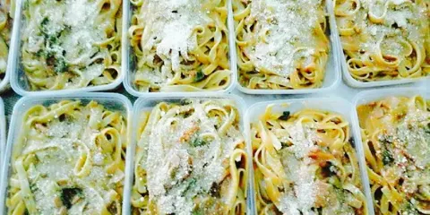 Genna's Curry House and Pantry