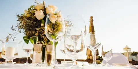 White Bar-Restaurant