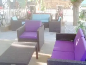 Restaurante/Terraza-Bar La Piscina