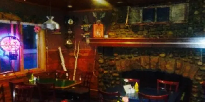 Carmen's Bar & Restaurant