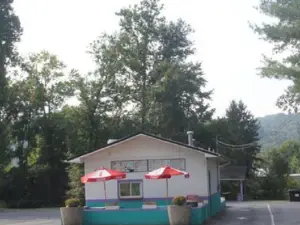 Barker's Drive-Thru