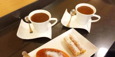 Pasteleria Isidro Heladeria