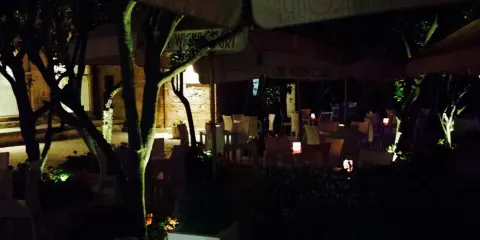 The Wignacourt Cafe & Wine Garden