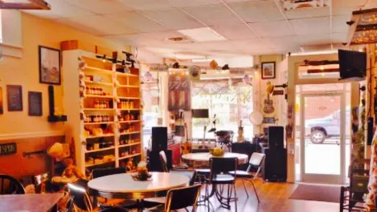 The Pineapple Tea Room & Coffee Shoppe