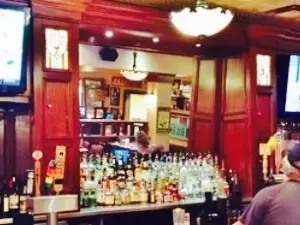Houlihan's