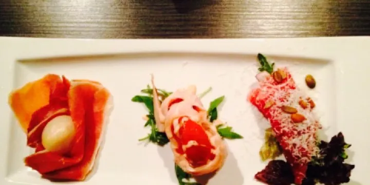 Restaurant Lounge Eighteen