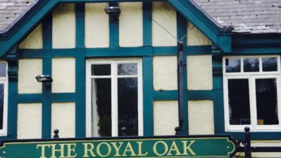Royal Oak at Burton Leonard