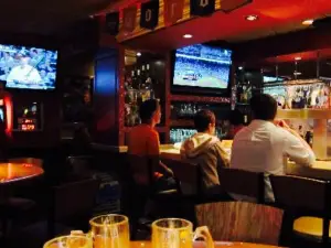 Applebee's Grill + Bar