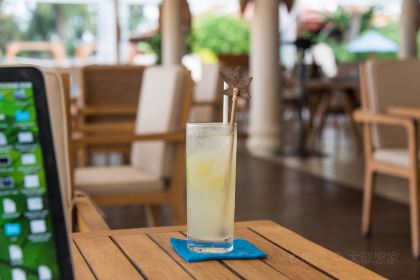 Ana Beach House Restaurant