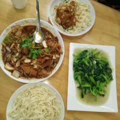 菜香园酸烂肉美食(胜利街店) User Photo