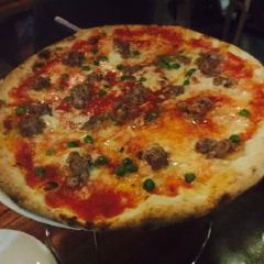 Julius Pizzeria User Photo